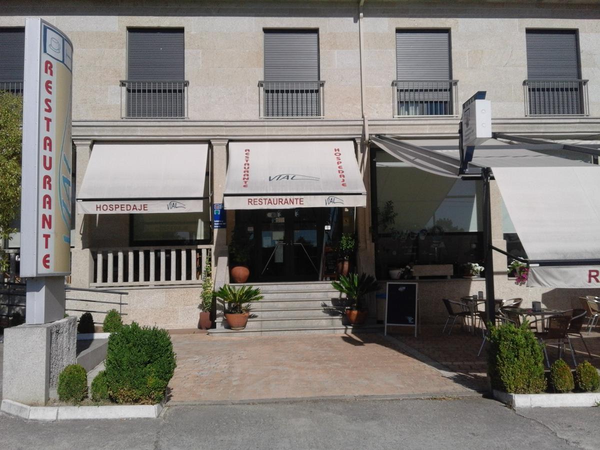 Hostal Restaurante Vial Ourense Exteriör bild