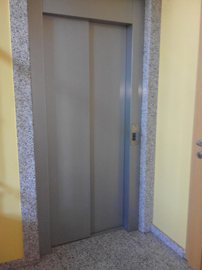 Hostal Restaurante Vial Ourense Exteriör bild
